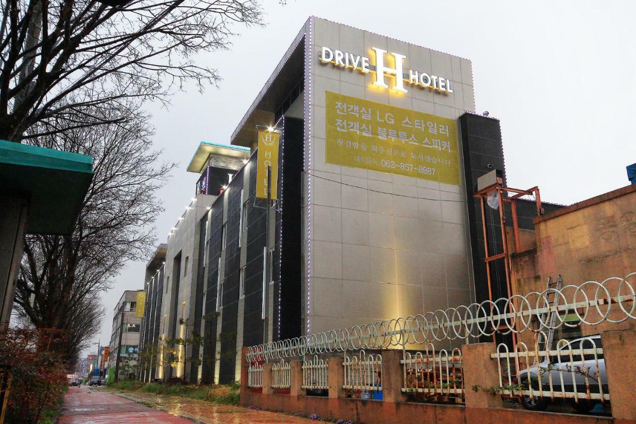 H Drive Hotel Iksan Esterno foto