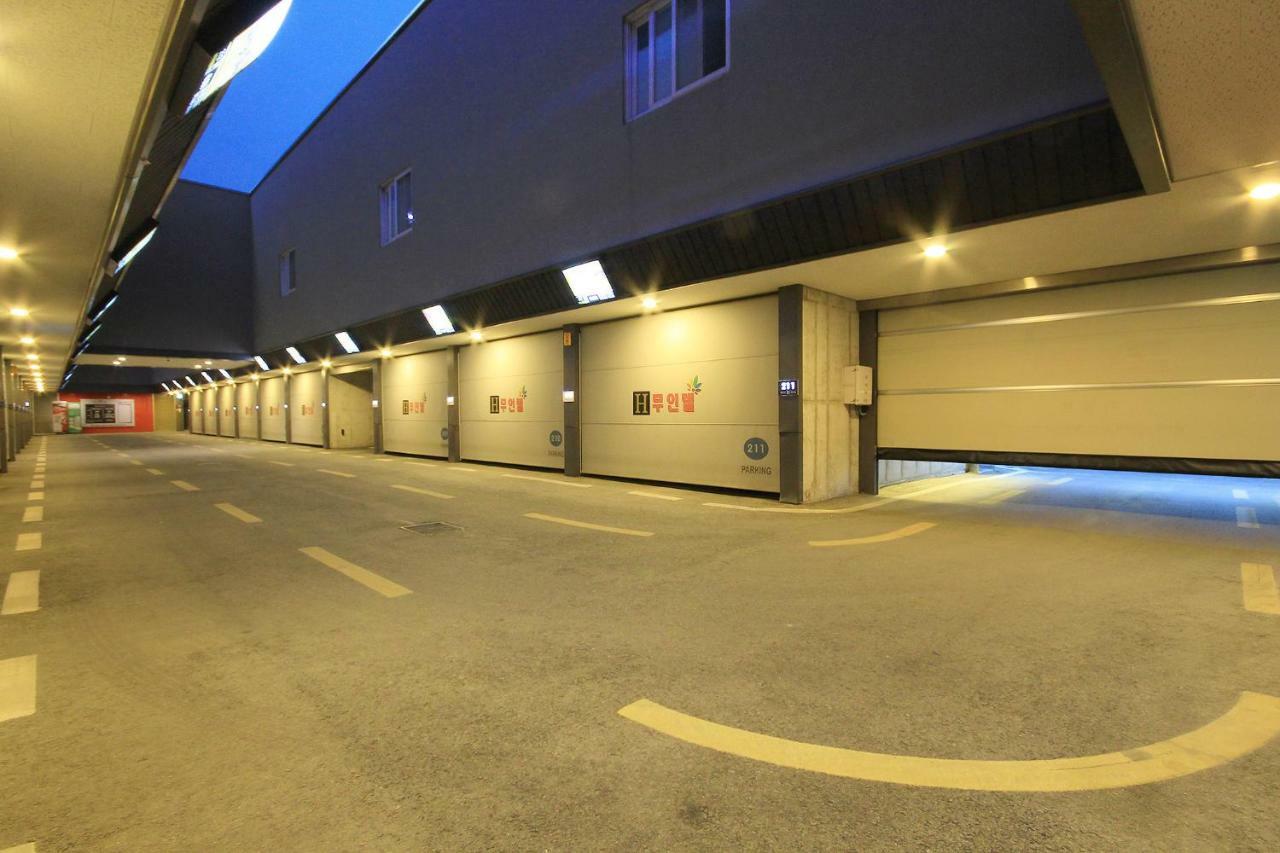 H Drive Hotel Iksan Esterno foto