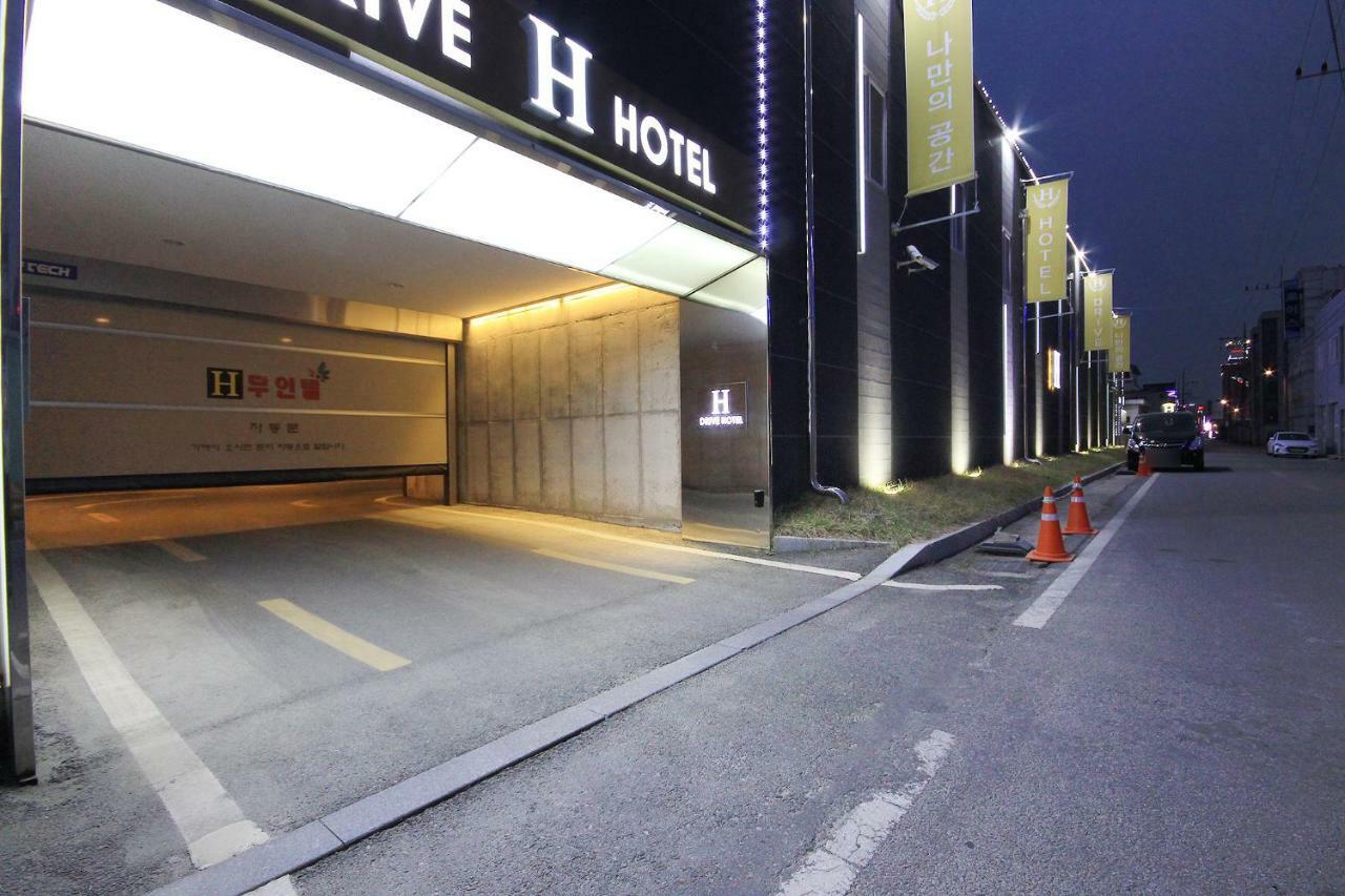 H Drive Hotel Iksan Esterno foto